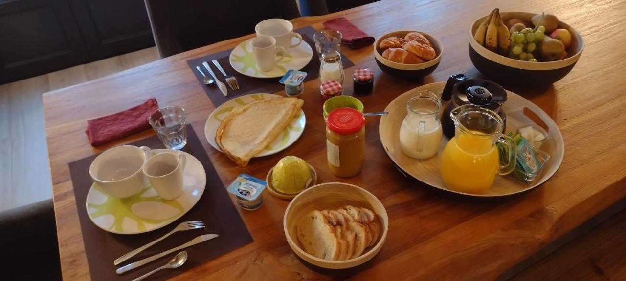 Lanvallay Petit Manoir Proche Dinan - Chambre D'Hotes מראה חיצוני תמונה